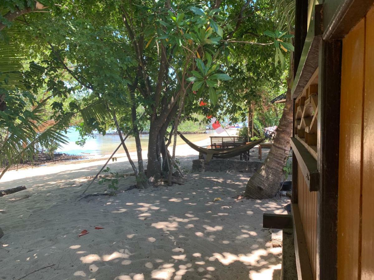 3Will Bunaken Dive Resort Exterior photo